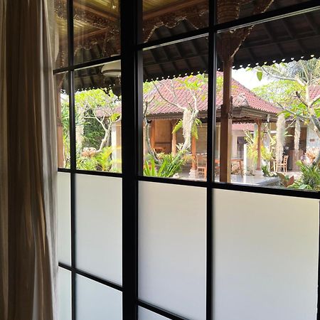 Sari House Ubud - Balinese Style Homestay エクステリア 写真
