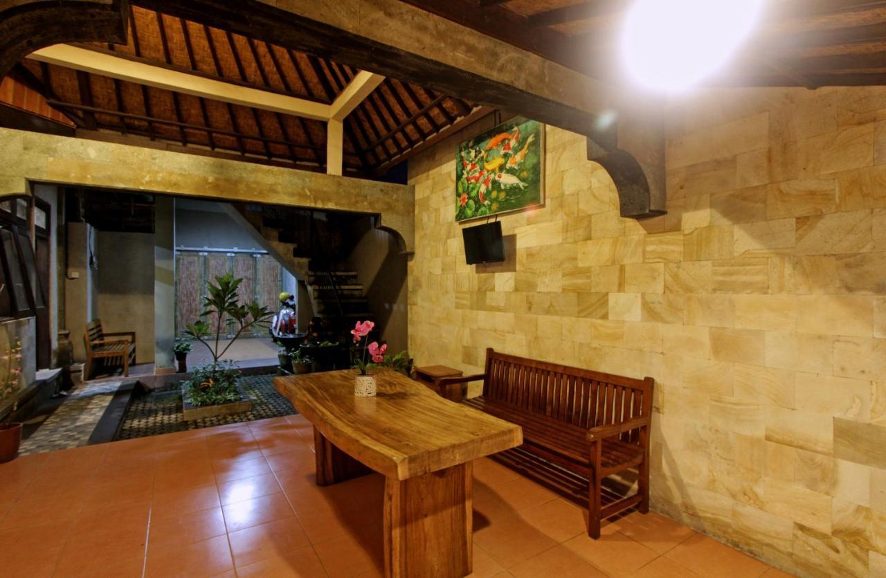 Sari House Ubud - Balinese Style Homestay エクステリア 写真
