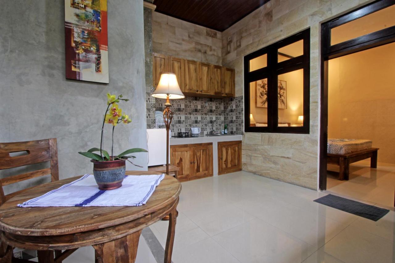 Sari House Ubud - Balinese Style Homestay エクステリア 写真